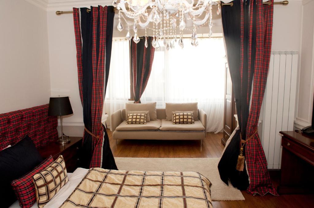 Boutique Vila Paradis Deva Quarto foto